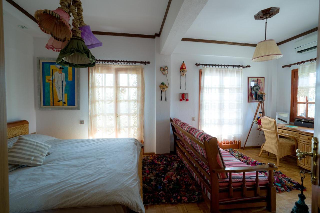 Archontiko Alexandros Luxury Suites Kardiá Esterno foto