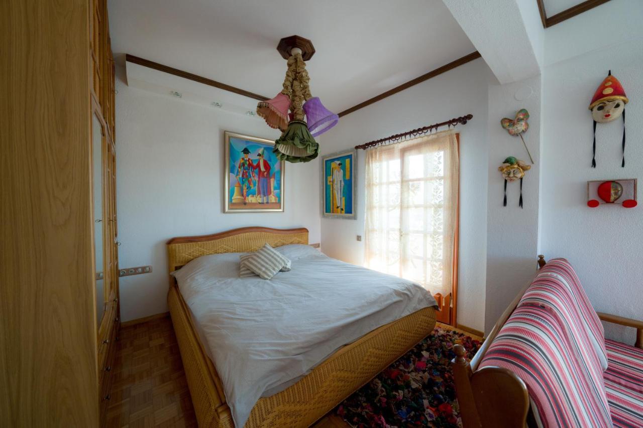 Archontiko Alexandros Luxury Suites Kardiá Esterno foto