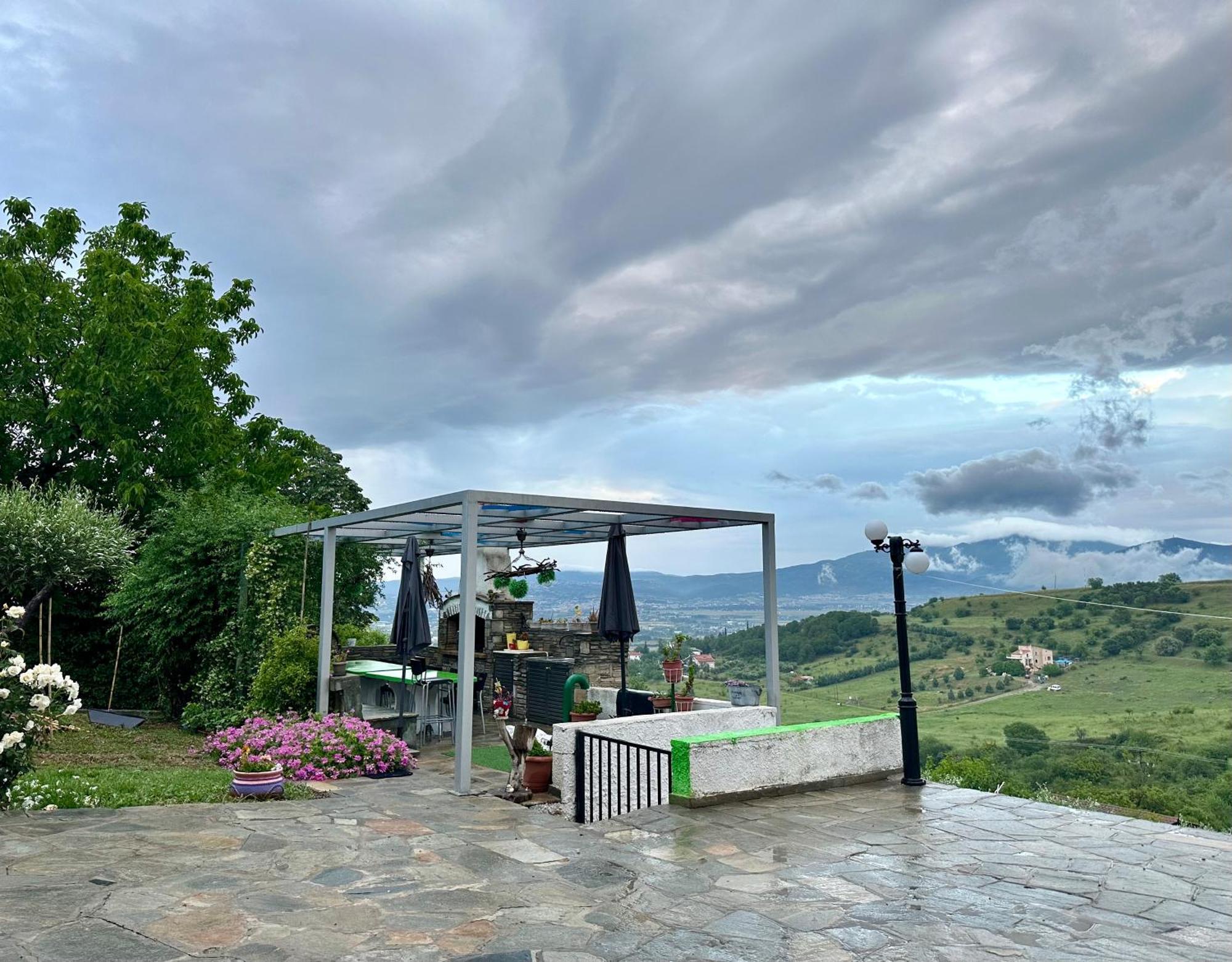 Archontiko Alexandros Luxury Suites Kardiá Esterno foto